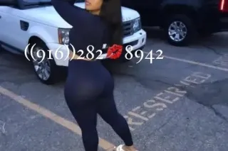 NEW IN AREA!!!! Affectionate😍Sweetheart😏Blowjob💦🤭Expert with first-timers😙🔥An exquisite big-bootied girl😋💋 - Image 4